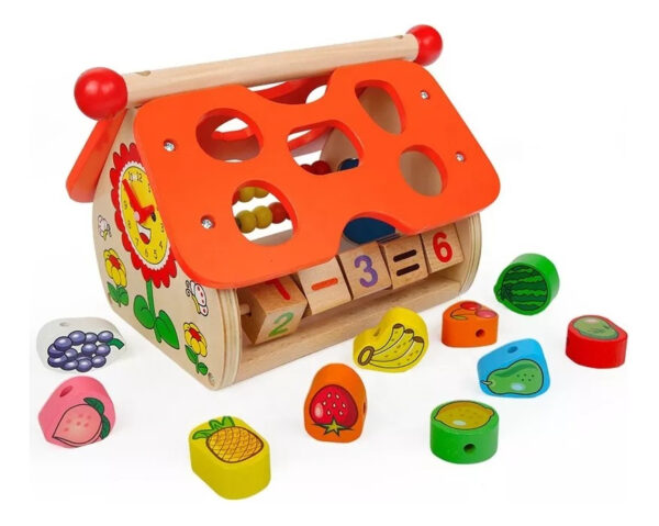 Casa Montessori Madera Con Encaje Y Enhebrador De Frutas